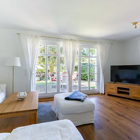 Strandhaus Hinter Der Düne Ferienhaus *