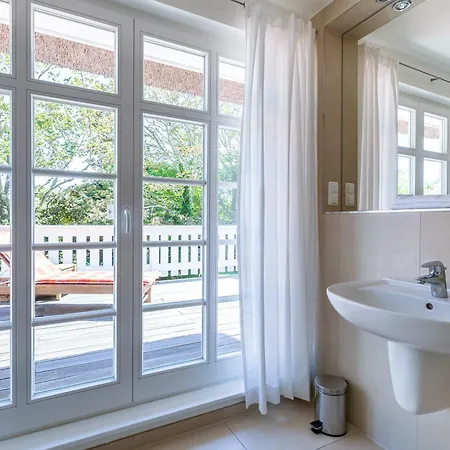 Ferienhaus Strandhaus Hinter Der Düne Ahrenshoop