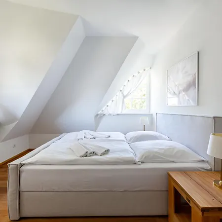 Strandhaus Hinter Der Düne Ahrenshoop